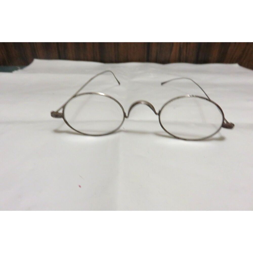Vintage  Late 1800's Early 1900's Wire Rim Oval Eye Glasses, Childs
